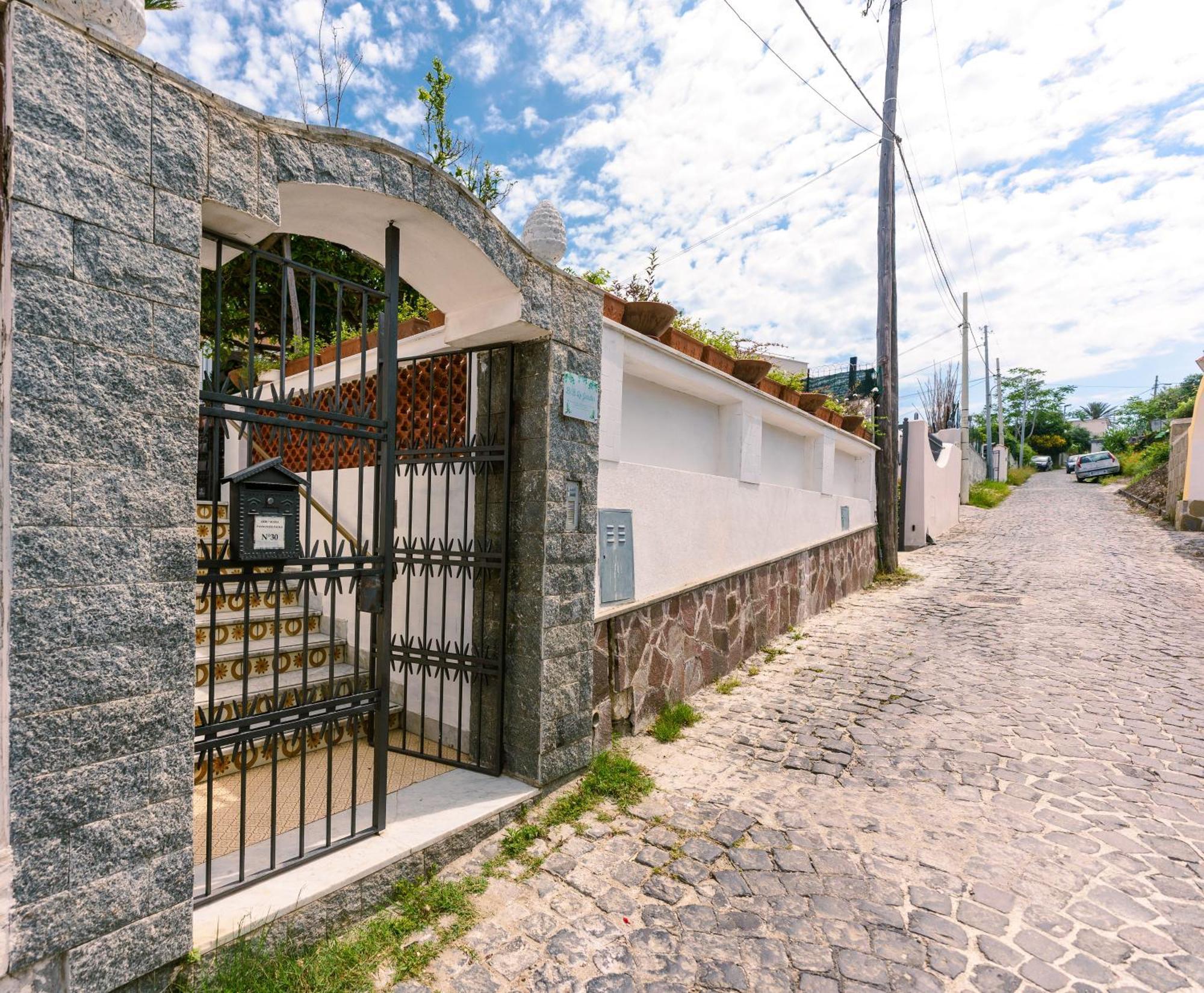 مبيت وإفطار بروسيدا Le Jardin المظهر الخارجي الصورة